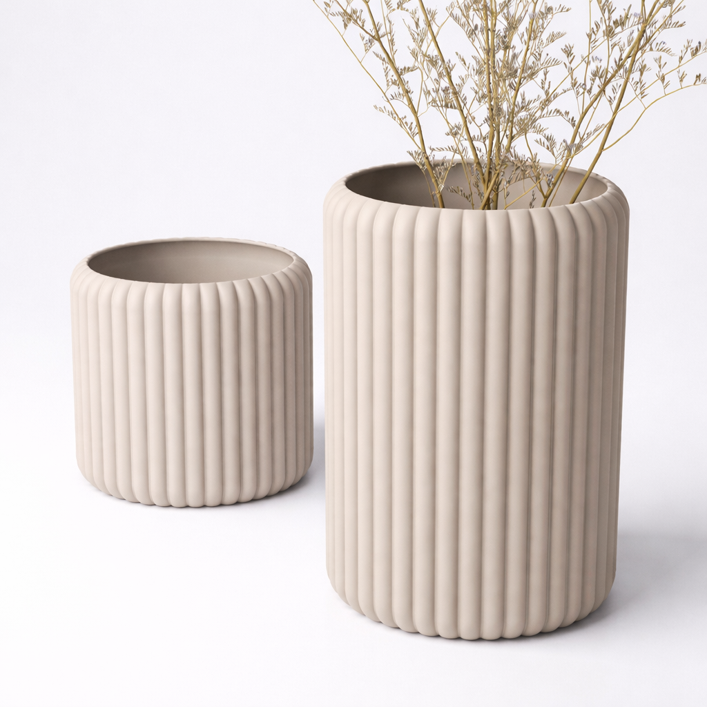 Ribora Vase