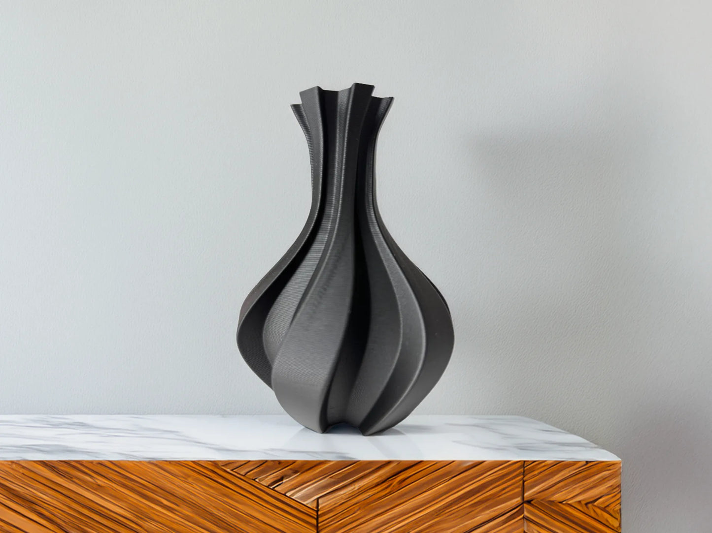 Daniela Vase
