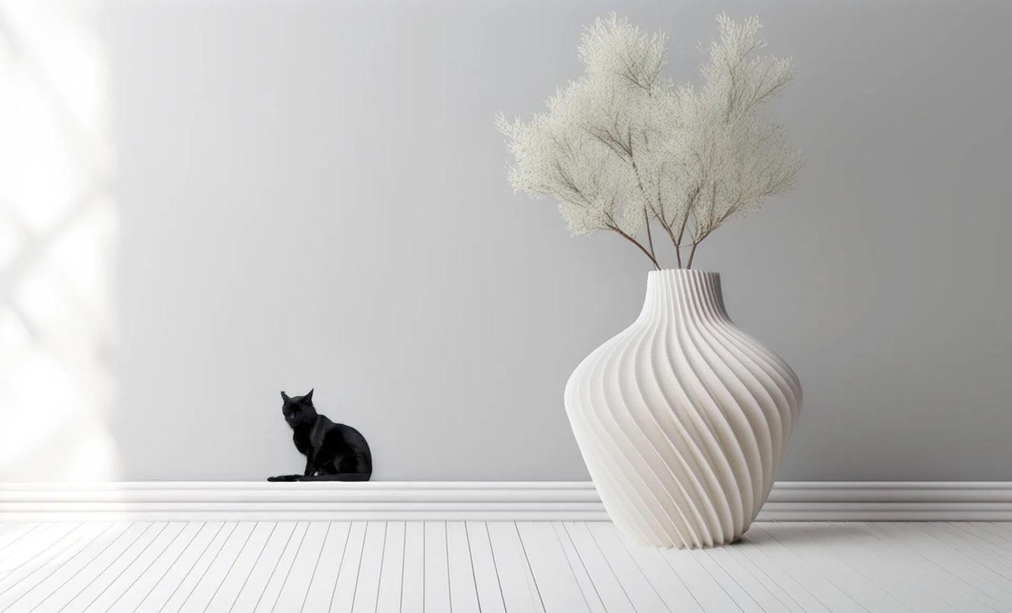 Felicia & Rossella Vase