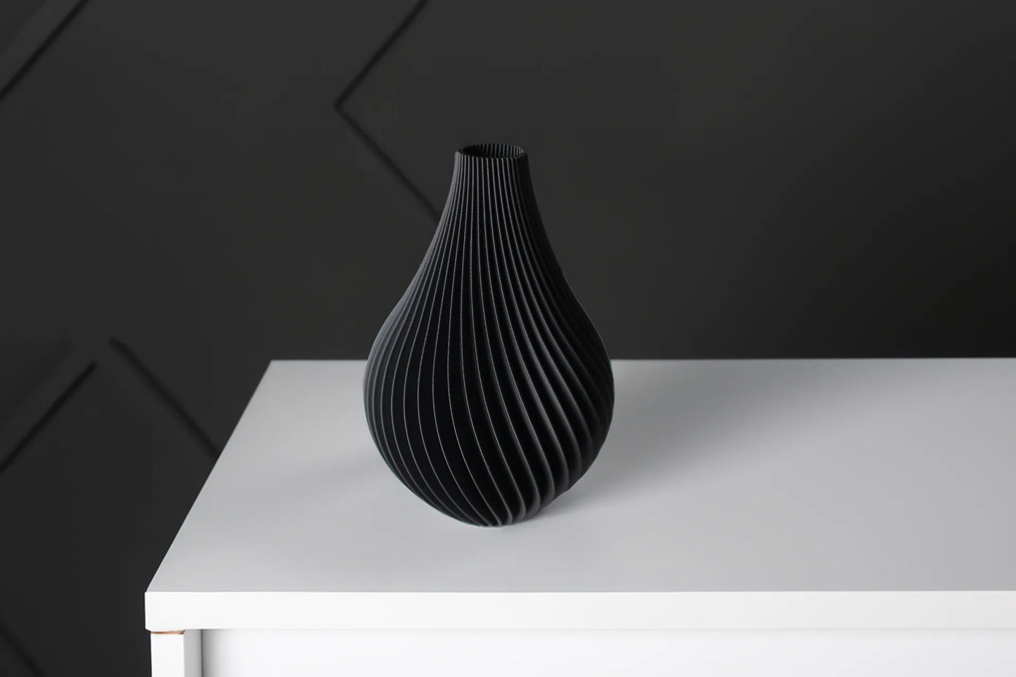 Doria Vase