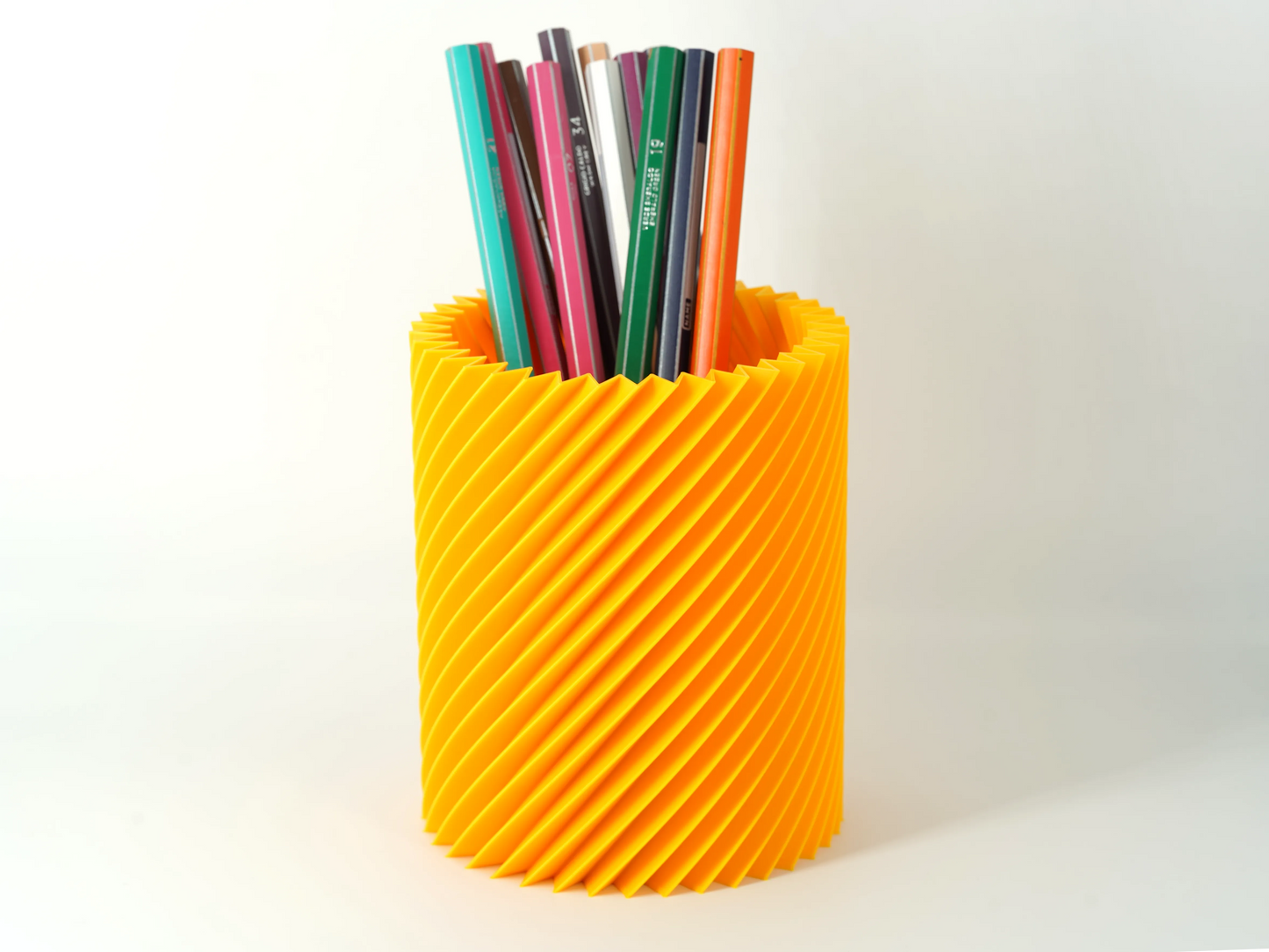 Spiral Ribbed Kuglepenneholder