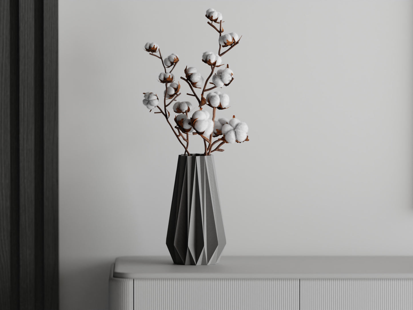 Ribs Triangle Vase
