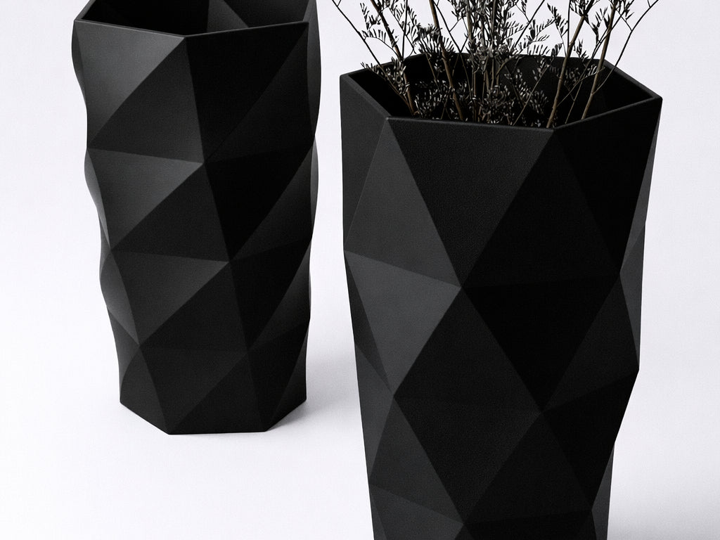 Geometric Vase Poly