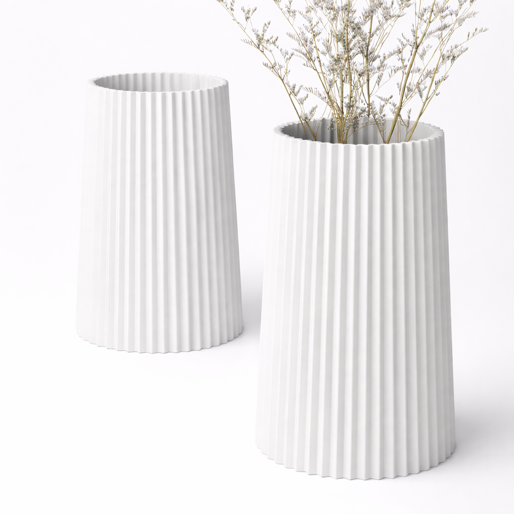 Pleated Vase Straight