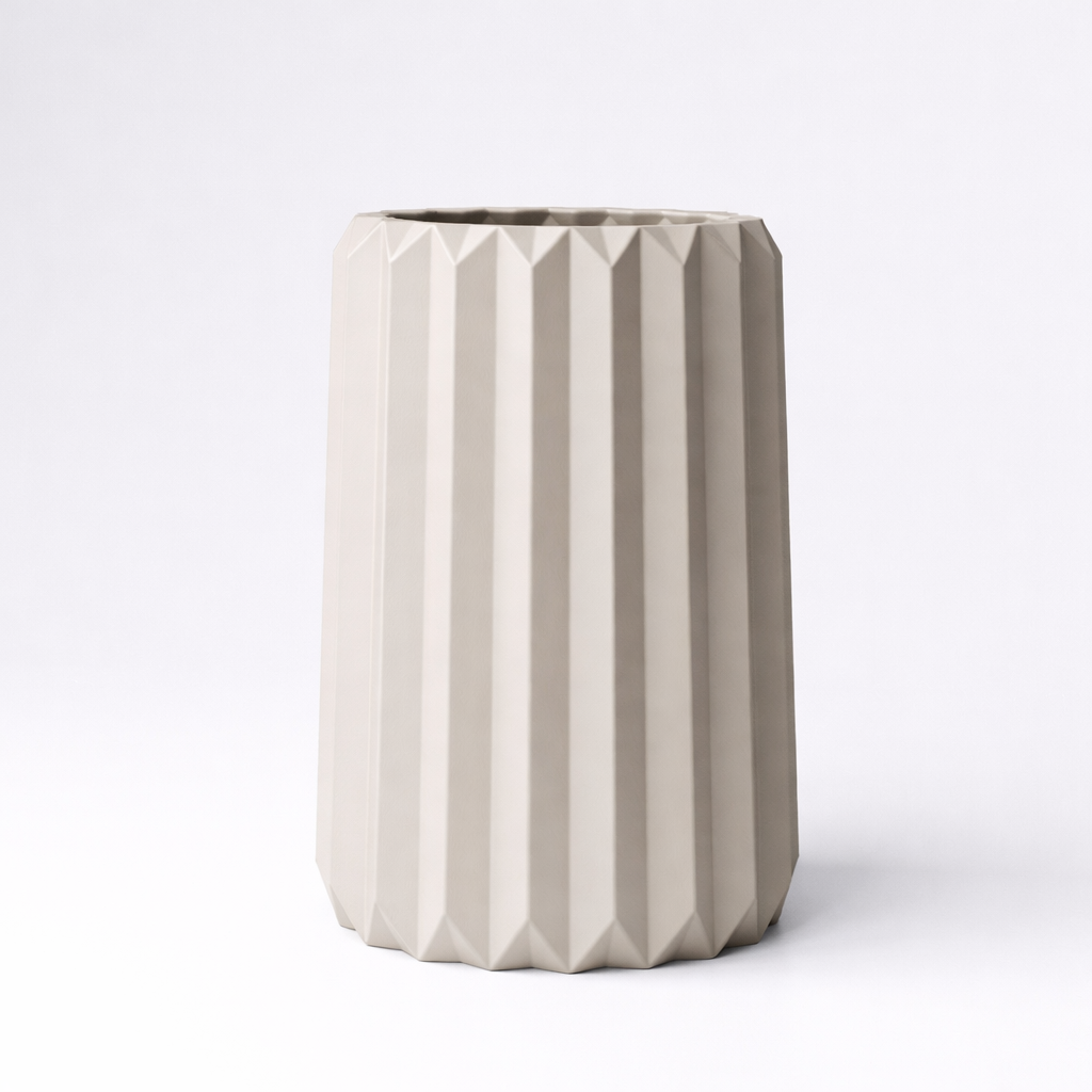 Geometric Vase Straight