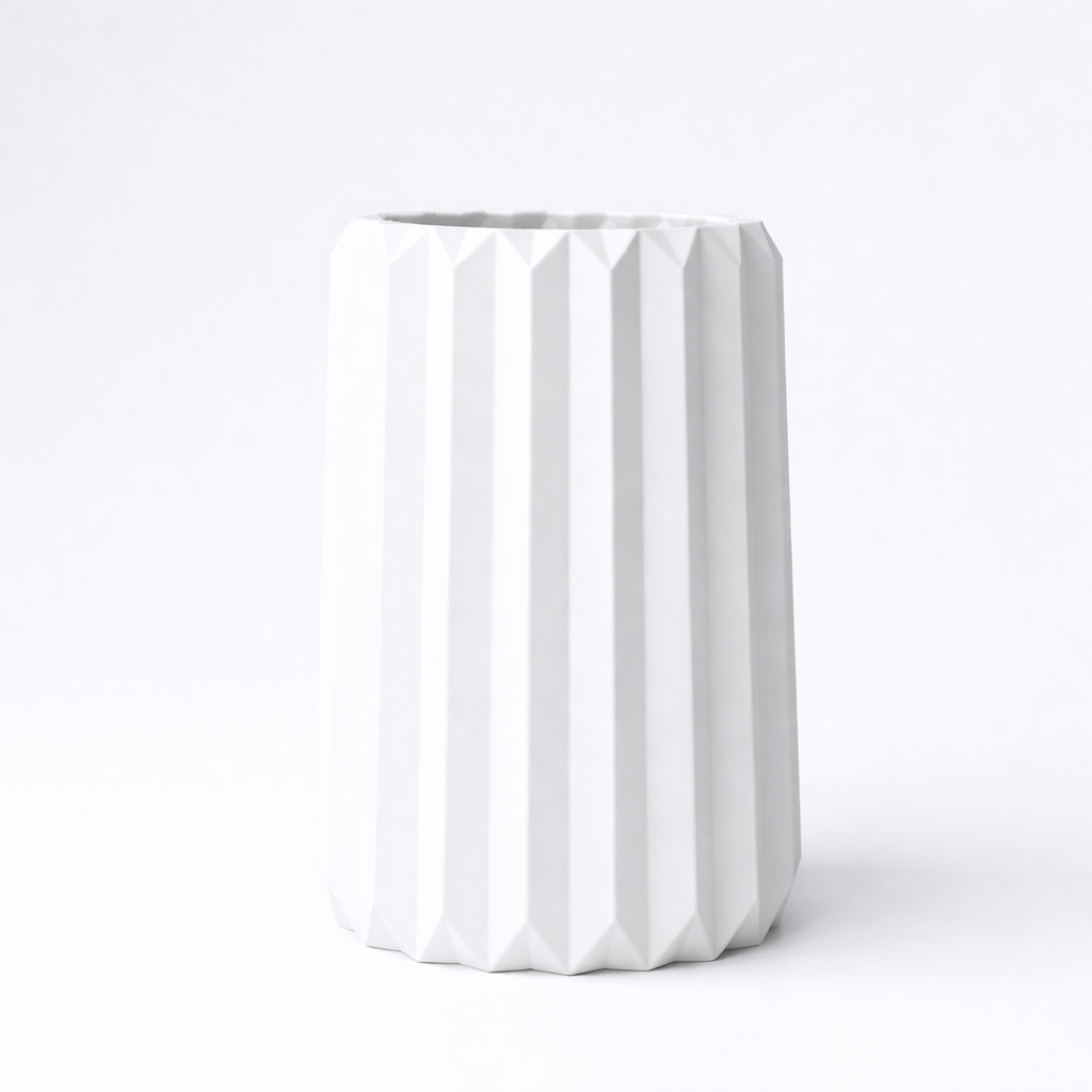 Geometric Vase Straight