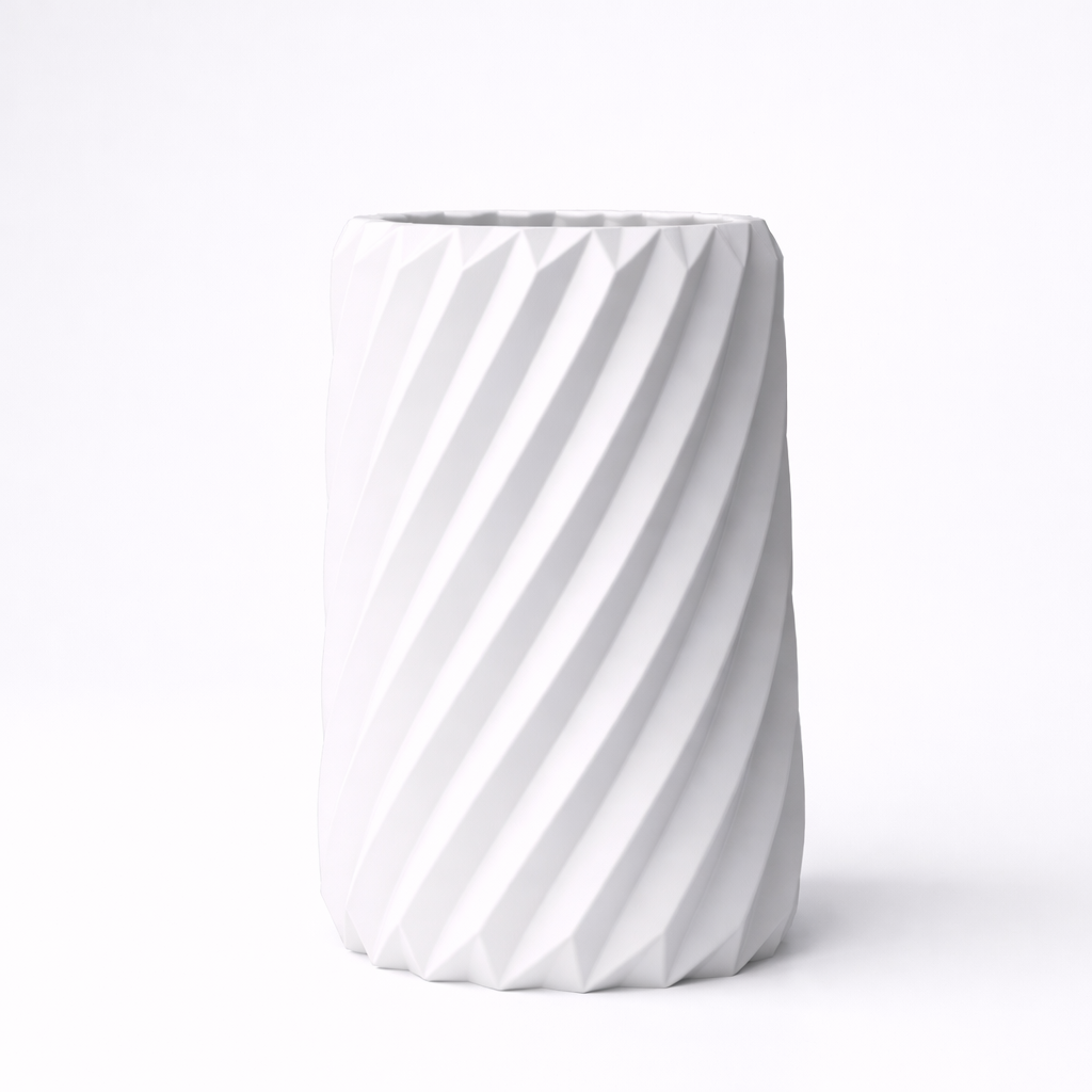 Geometric Vase Curved