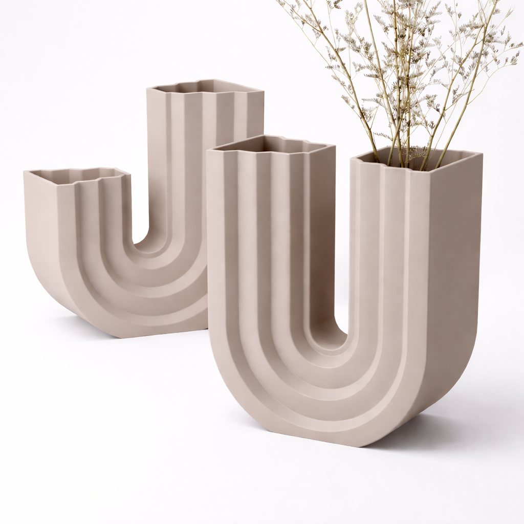 Ura Vase