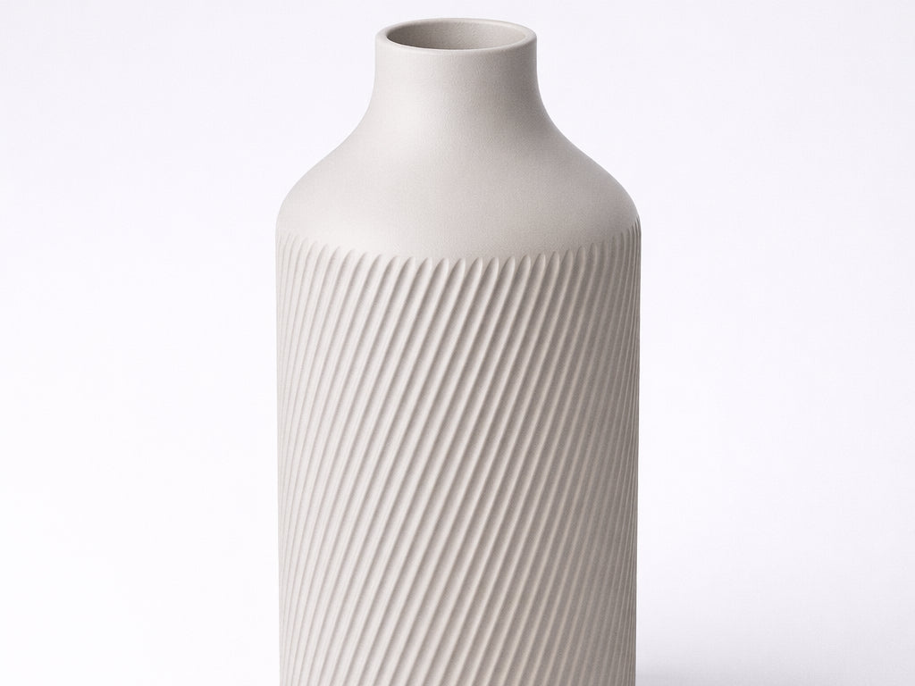 Silva Twisted Vase