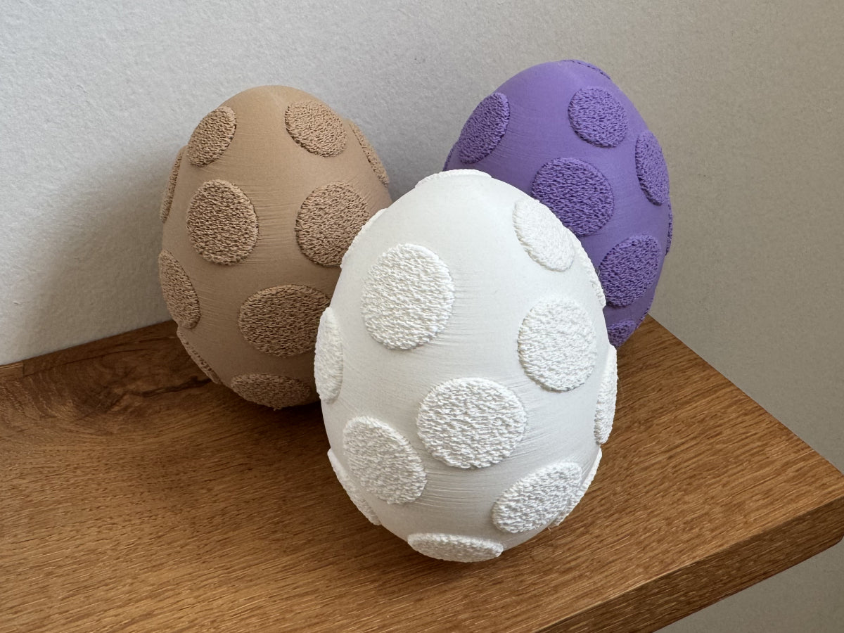 Påskeegg med prikker