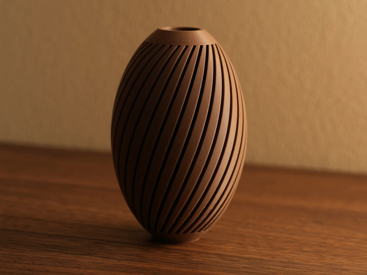 Karen Vase